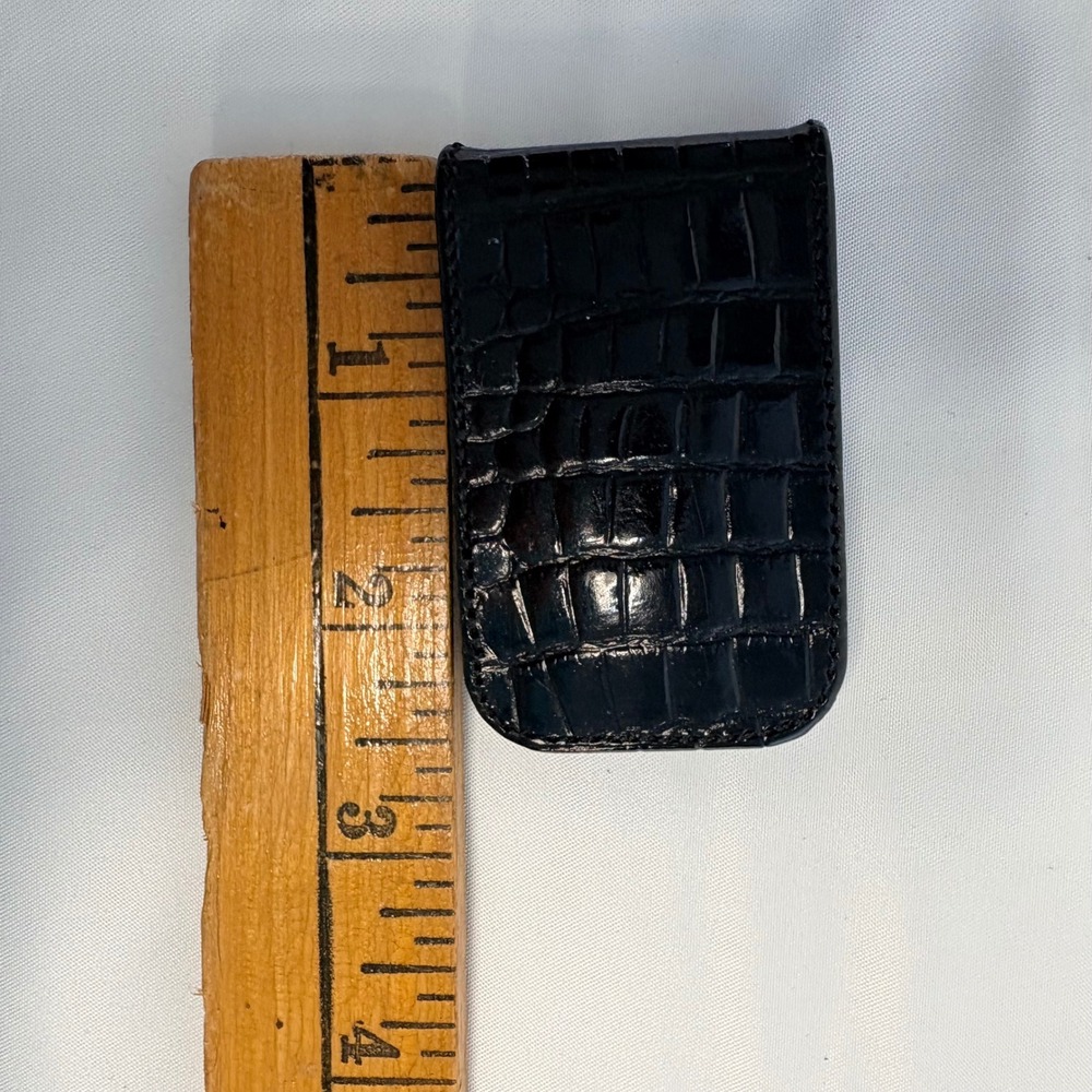 Black Crocodile Embossed Leather Magnetic Money Clip Slim Minimalist OLD MONEY - Picture 7 of 7